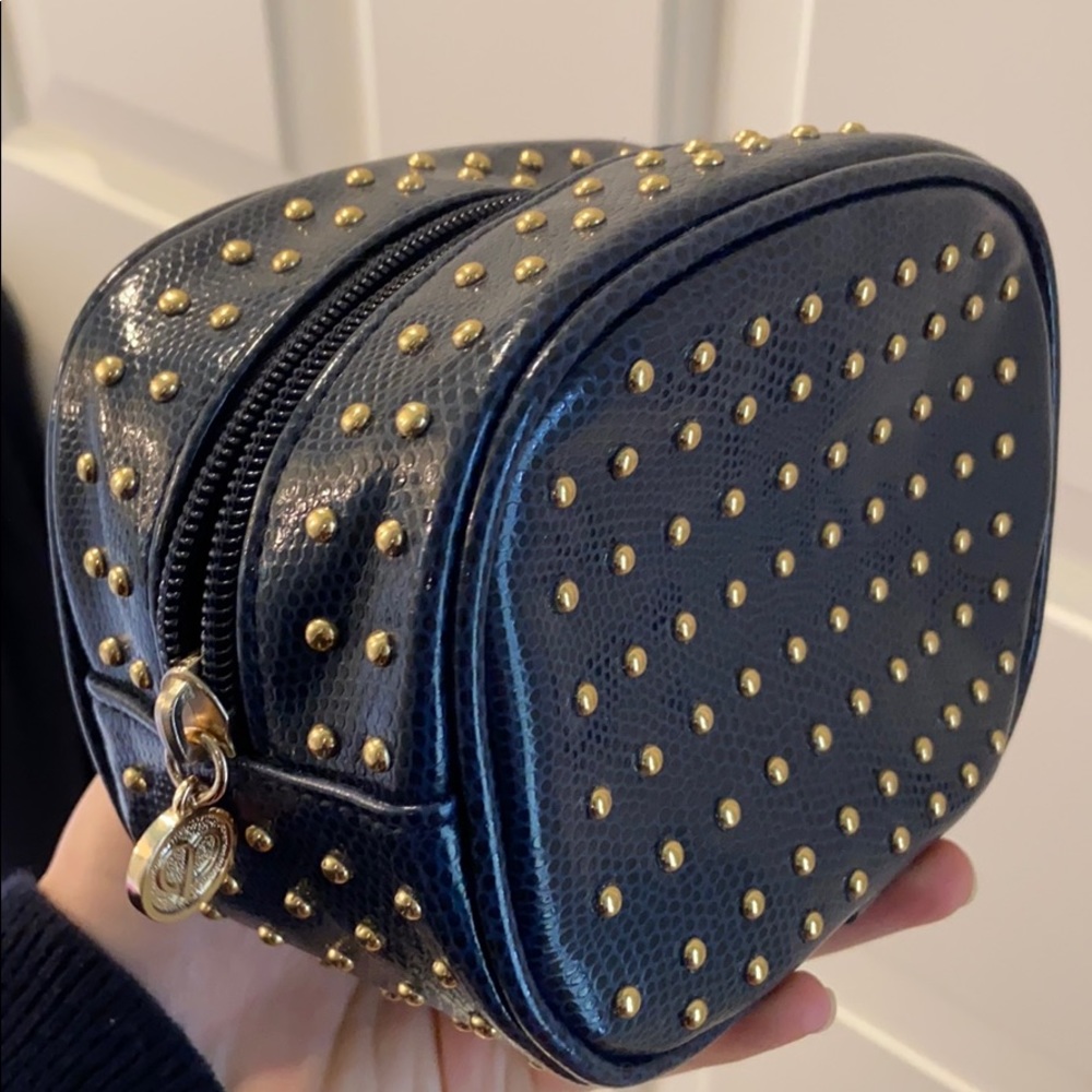 NWOT Clinique makeup bag
